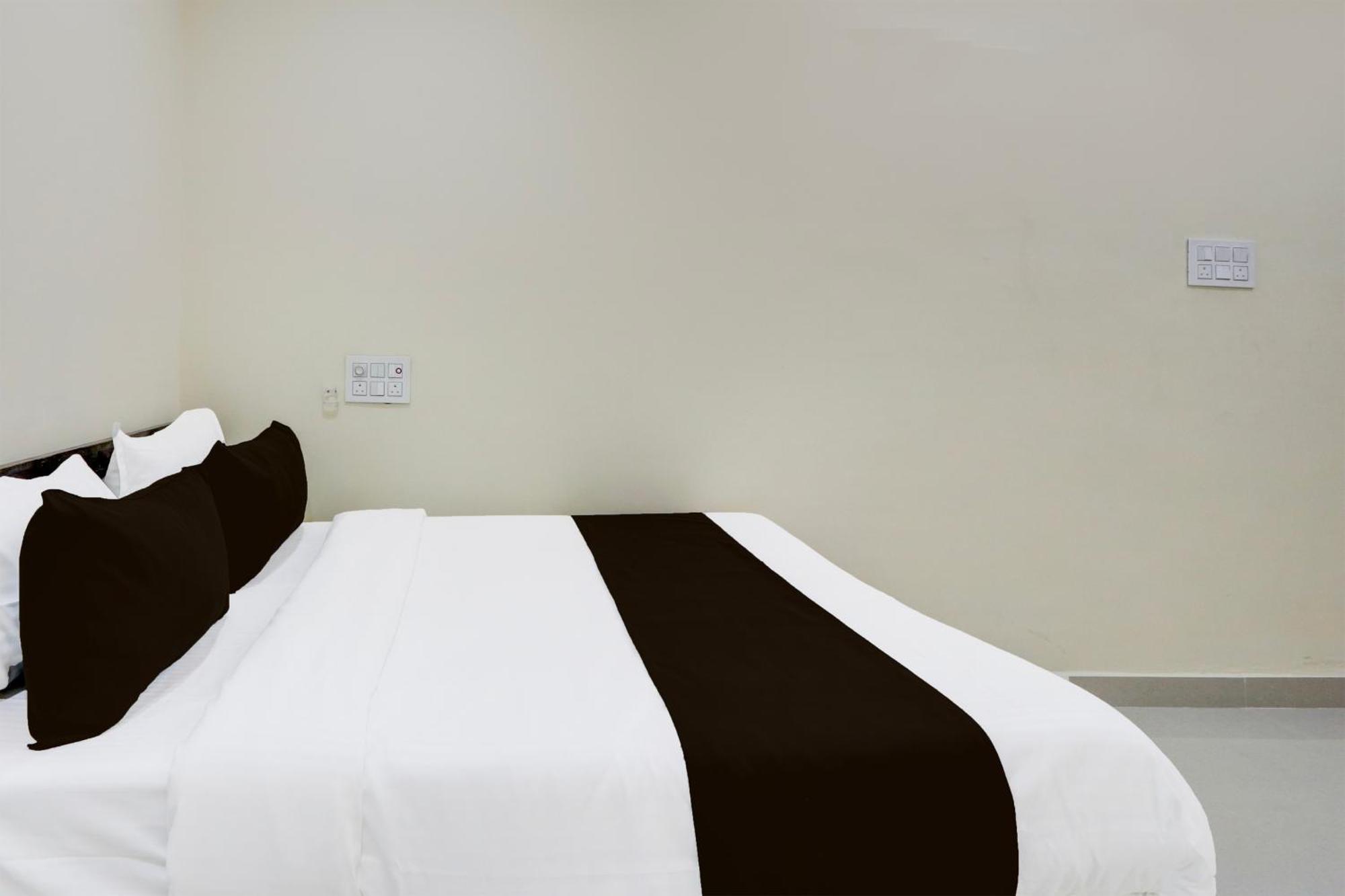 Hotel O Gk Grand Bibinagar Экстерьер фото